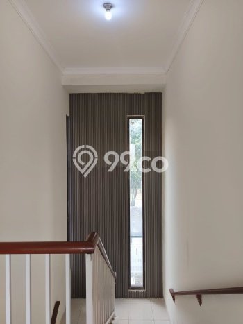 Disewakan! Rumah 3 Kamar Tidur &
3 Kamar Mandi di harapan indah, Bekasi Disewakan! Rumah 3 Kamar Tidur &
3 Kamar Mandi di harapan indah, Bekasi