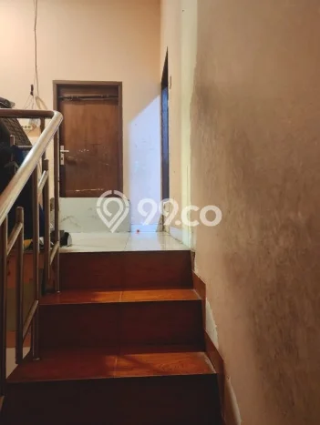 Rumah Modern Minimalis 5 Kamar Bisa Langsung Pindah di Kemayoran Rumah Modern Minimalis 5 Kamar Bisa Langsung Pindah di Kemayoran