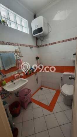 For Sale Rumah 2 Kamar Lokasi Strategis Nyaman dan Strategis di Kelapa Gading For Sale Rumah 2 Kamar Lokasi Strategis Nyaman dan Strategis di Kelapa Gading