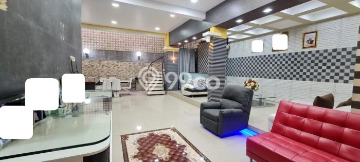 Lokasi terbaik! Rumah siap pakai disewakan di Kelapa Gading LB 200m2 Lokasi terbaik! Rumah siap pakai disewakan di Kelapa Gading LB 200m2