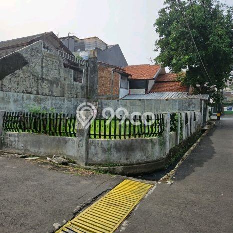 Lahan Dijual Lokasi Strategis di Jakarta Timur dengan Luas 180m2 Lahan Dijual Lokasi Strategis di Jakarta Timur dengan Luas 180m2