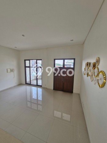 Dijual Rumah Elit Exclusive di Jatinegara, Jakarta Timur Dijual Rumah Elit Exclusive di Jatinegara, Jakarta Timur