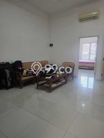 Lokasi strategis! Rumah siap pakai disewakan di Cilincing LB 150m2 Lokasi strategis! Rumah siap pakai disewakan di Cilincing LB 150m2