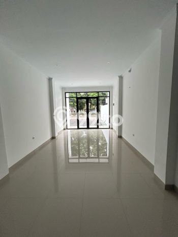 Unit Ruko Dijual di Jakarta Timur LT 89m2 & LB 250m2 Unit Ruko Dijual di Jakarta Timur LT 89m2 & LB 250m2
