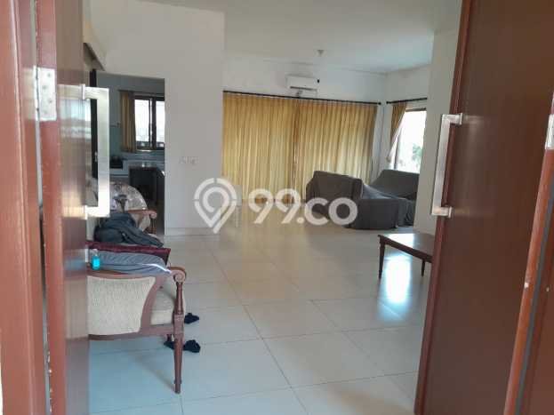 Lokasi strategis! Rumah siap huni disewakan di Cakung LB 156m2 Lokasi strategis! Rumah siap huni disewakan di Cakung LB 156m2