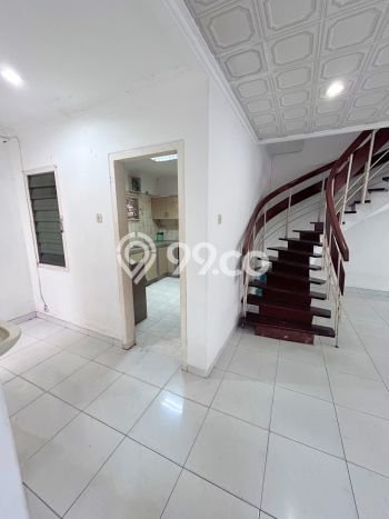 HOT DEAL! Rumah area Gunung Sahari, 5 KT, Lingkungan Strategis, Luas 107m² LB 180m² HOT DEAL! Rumah area Gunung Sahari, 5 KT, Lingkungan Strategis, Luas 107m² LB 180m²