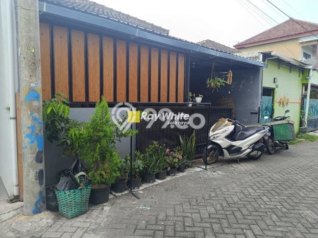 Jual Rumah Murah Meriah Grogol Punya 5 Kamar & LT 84m2 Jual Rumah Murah Meriah Grogol Punya 5 Kamar & LT 84m2