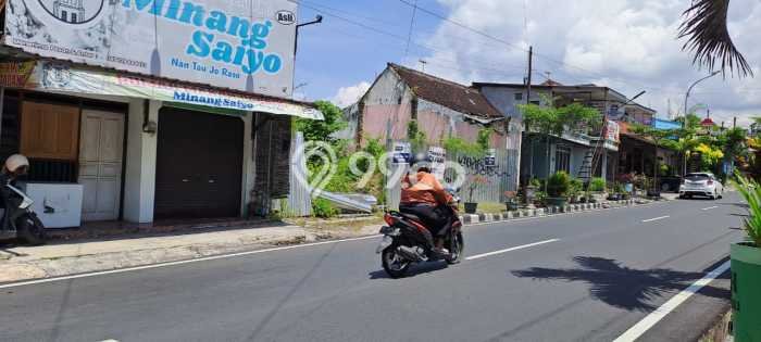 Lahan Dijual Lokasi Strategis di Boyolali dengan Luas 180m2 Lahan Dijual Lokasi Strategis di Boyolali dengan Luas 180m2