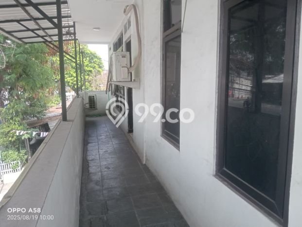 Ruko Dijual di Kartasura Sukoharjo dengan Luas Bangunan 180m2 Ruko Dijual di Kartasura Sukoharjo dengan Luas Bangunan 180m2