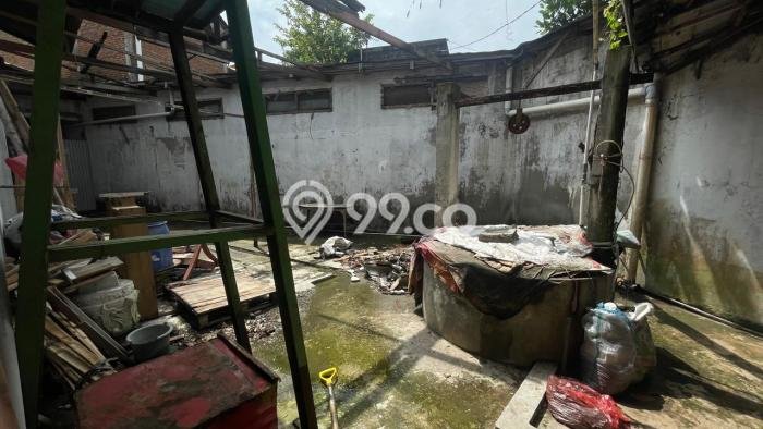 Untuk Dijual Gudang di Semanggi Solo LT 300m2 / LB 300m2 Untuk Dijual Gudang di Semanggi Solo LT 300m2 / LB 300m2