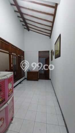 Disewakan Rumah Konsep Modern di Manahan Solo dengan 3 KT Disewakan Rumah Konsep Modern di Manahan Solo dengan 3 KT