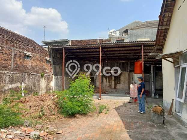 Tanah Dijual Lokasi Manahan, Solo Luas 343m2 Legalitas Aman Tanah Dijual Lokasi Manahan, Solo Luas 343m2 Legalitas Aman