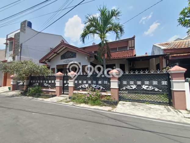 Disewakan Rumah Konsep Modern di Manahan Solo dengan 3 KT Disewakan Rumah Konsep Modern di Manahan Solo dengan 3 KT