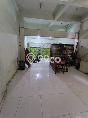 Unit Ruko Disewa Lokasi Banjarsari, Solo Spesifikasi Luas Bangunan 133m2 Unit Ruko Disewa Lokasi Banjarsari, Solo Spesifikasi Luas Bangunan 133m2