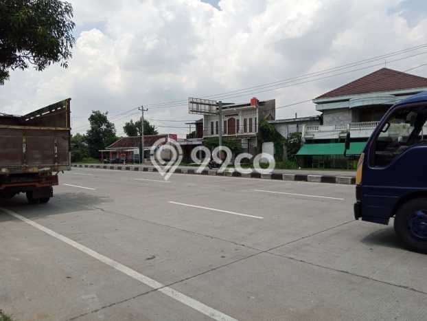 Unit Gudang Dijual di Kebakkramat Karanganyar Luas Bangunan 470m2 Unit Gudang Dijual di Kebakkramat Karanganyar Luas Bangunan 470m2