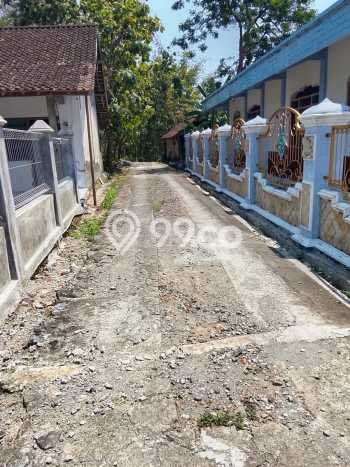Tanah untuk Dijual Lokasi Kalijambe, Sragen Luas 202m2 - Tanah untuk Dijual Lokasi Kalijambe, Sragen Luas 202m2 -