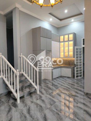 Ready to Use! Premium House LT 475m2 Desain Modern di Cipete Ready to Use! Premium House LT 475m2 Desain Modern di Cipete