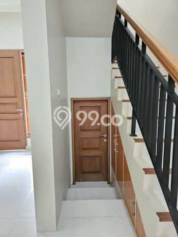 Jarang Ada! Rumah Sewa 4 Kamar Nyaman Siap Huni Cipinang Jarang Ada! Rumah Sewa 4 Kamar Nyaman Siap Huni Cipinang