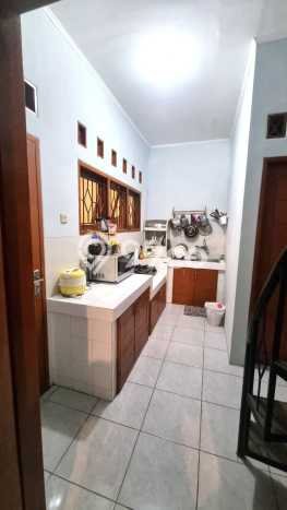 Rumah Modern 2 KT di Sariwangi Bandung Full Furnished Rumah Modern 2 KT di Sariwangi Bandung Full Furnished