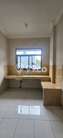 Ruko Dijual di Prime Area Bandung Luas 270m2 Ruko Dijual di Prime Area Bandung Luas 270m2