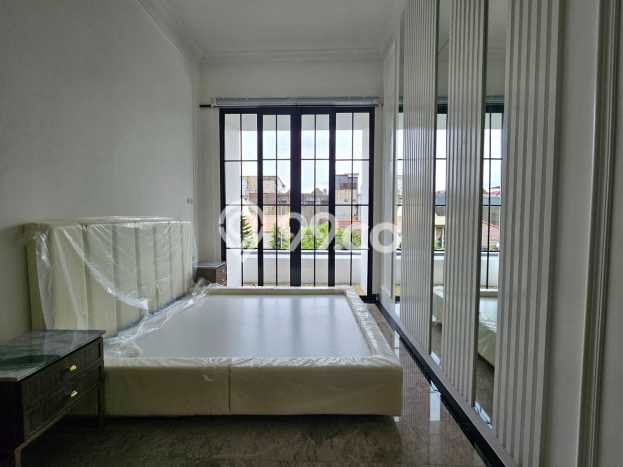 For Sale! Luxury House LT 300m2 Desain Modern di Sektor 1A-Gading Serpong For Sale! Luxury House LT 300m2 Desain Modern di Sektor 1A-Gading Serpong