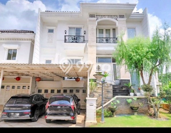 Ready to Use! Luxury House LT 300m2 Desain Elegan di Gading Serpong Ready to Use! Luxury House LT 300m2 Desain Elegan di Gading Serpong