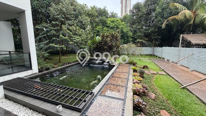 For Sale! Luxury House LT 1200m2 Desain Modern di Alam Sutera For Sale! Luxury House LT 1200m2 Desain Modern di Alam Sutera