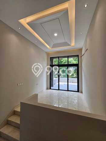 Rumah Elit LB 380m2 Siap Huni Desain Elegan di BSD Eminent, Tangerang Rumah Elit LB 380m2 Siap Huni Desain Elegan di BSD Eminent, Tangerang