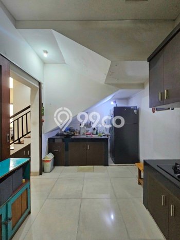 Hot Offer Hunian Mewah Ideal dan Luas di Karawaci, Tangerang Hot Offer Hunian Mewah Ideal dan Luas di Karawaci, Tangerang