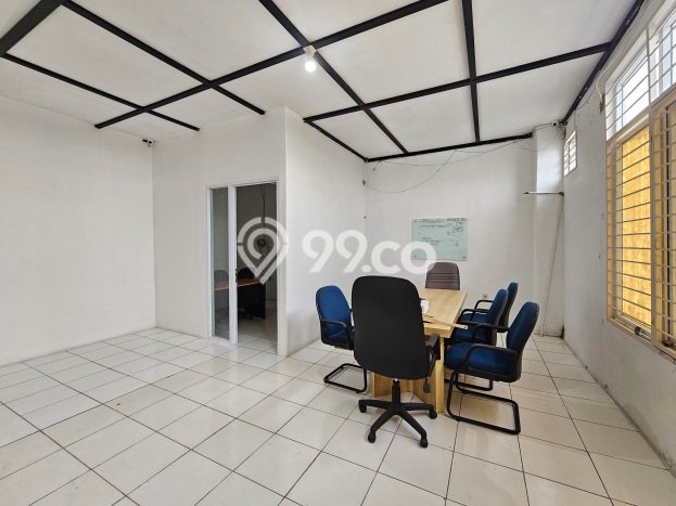 PRIME LOCATION! Gudang Kawasan Teluk Naga, Luas 558m2m², Kawasan Komersial, Posisi Premium PRIME LOCATION! Gudang Kawasan Teluk Naga, Luas 558m2m², Kawasan Komersial, Posisi Premium