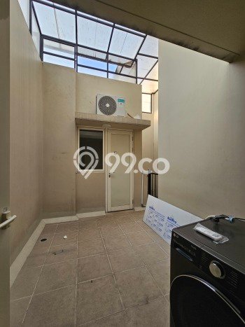 Hunian Mewah LB 214m2 Siap Huni Desain Elegan di Gading Serpong, Tangerang Hunian Mewah LB 214m2 Siap Huni Desain Elegan di Gading Serpong, Tangerang