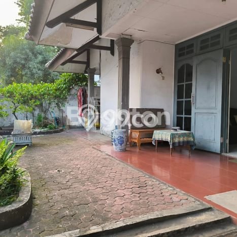 Dijual Rumah Luas Megah Dengan View Cantik di Pejaten, Jakarta Selatan Dijual Rumah Luas Megah Dengan View Cantik di Pejaten, Jakarta Selatan