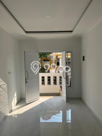 Rumah Strategis Minimalis Lb 250m2 di Jatinegara, Jakarta Timur Rumah Strategis Minimalis Lb 250m2 di Jatinegara, Jakarta Timur