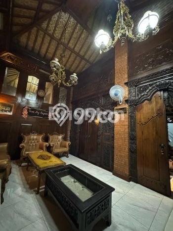 Dijual Rumah Mewah Exclusive di Matraman, Jakarta Timur Dijual Rumah Mewah Exclusive di Matraman, Jakarta Timur