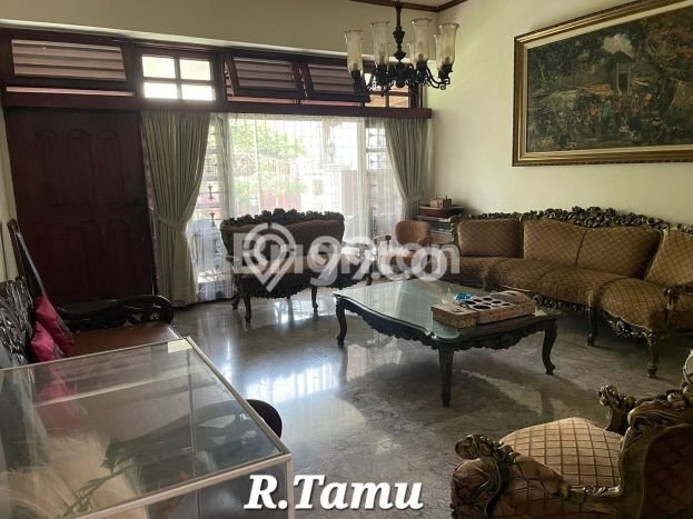 Dijual Rumah Elit Exclusive di Menteng, Jakarta Pusat Dijual Rumah Elit Exclusive di Menteng, Jakarta Pusat