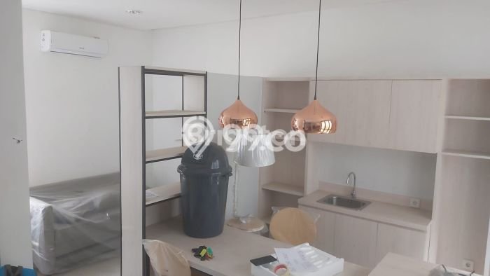 Jual Rumah Eksklusif 2 KT di Grand Wisata, Bekasi Jual Rumah Eksklusif 2 KT di Grand Wisata, Bekasi