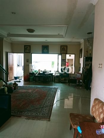 Rumah Luas Asri 4 KT Siap Huni di Harapan Indah Bekasi Rumah Luas Asri 4 KT Siap Huni di Harapan Indah Bekasi