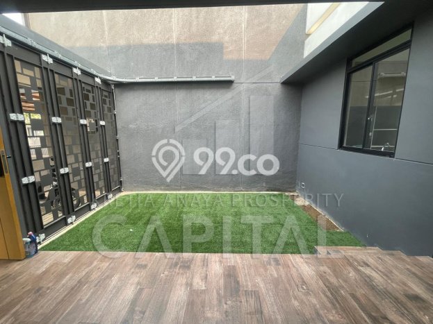 Rumah Elit Modern Tanpa Renovasi di Kota Baru Parahyangan Bandung Rumah Elit Modern Tanpa Renovasi di Kota Baru Parahyangan Bandung