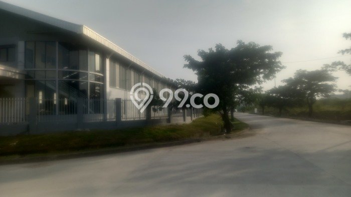 Disewakan Gudang di Lippo Cikarang Cikarang LT 6000m2, LB 3621m2 Disewakan Gudang di Lippo Cikarang Cikarang LT 6000m2, LB 3621m2