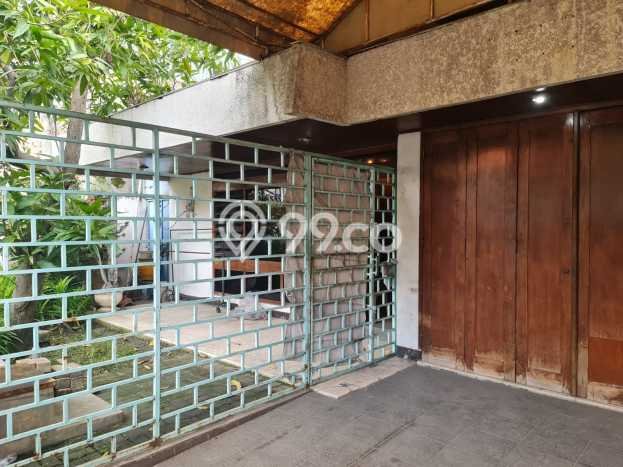 Disewakan Hunian Konsep Modern di Tambaksari Surabaya dengan 3 KT Disewakan Hunian Konsep Modern di Tambaksari Surabaya dengan 3 KT