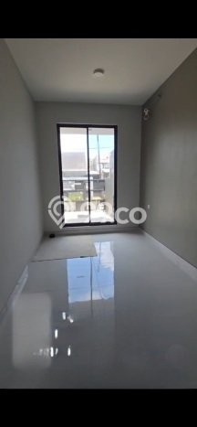 Dijual Cepat Rumah Bagus Siap Huni LB 150m2 di Rungkut, Surabaya Dijual Cepat Rumah Bagus Siap Huni LB 150m2 di Rungkut, Surabaya