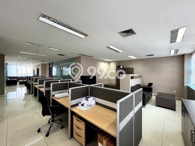 Dijual! Kantor di Setiabudi Jakarta Selatan LT 508m2 / LB 1611m2 Kawasan Bisnis Dijual! Kantor di Setiabudi Jakarta Selatan LT 508m2 / LB 1611m2 Kawasan Bisnis