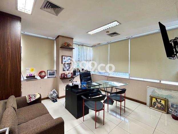 Dijual! Kantor di Setiabudi Jakarta Selatan LT 508m2 / LB 1611m2 Kawasan Bisnis Dijual! Kantor di Setiabudi Jakarta Selatan LT 508m2 / LB 1611m2 Kawasan Bisnis