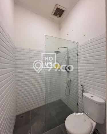 Dijual Rumah 3 Kamar Lokasi Strategis Bagus dan Strategis di Tebet Dijual Rumah 3 Kamar Lokasi Strategis Bagus dan Strategis di Tebet