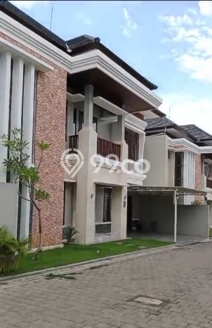 INVESTASI POTENSIAL! Vila Kawasan , Luas 226m2m², Lokasi Strategis INVESTASI POTENSIAL! Vila Kawasan , Luas 226m2m², Lokasi Strategis