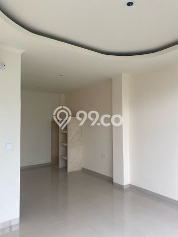 Vila di , Luas 180m2m², Lokasi Strategis, Available Segera Vila di , Luas 180m2m², Lokasi Strategis, Available Segera