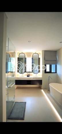 Sewa Rumah Murah di Pererenan Badung dengan 5 Kamar Tidur Sewa Rumah Murah di Pererenan Badung dengan 5 Kamar Tidur