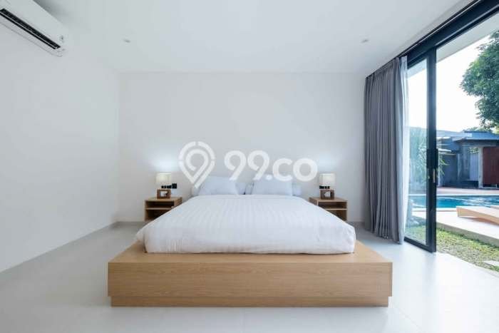 Sewa Rumah Strategis LT 800m2 / LB 300m2 di Seminyak, Badung Sewa Rumah Strategis LT 800m2 / LB 300m2 di Seminyak, Badung