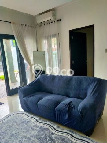 Hunian Mewah LB 250m2 Siap Pakai Desain Elegan di Kerobokan, Badung Hunian Mewah LB 250m2 Siap Pakai Desain Elegan di Kerobokan, Badung