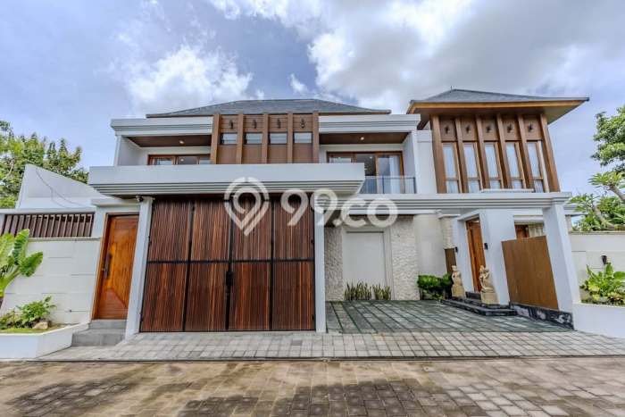 Disewakan Rumah Strategis LT 450m2 / LB 566m2 di uluwatu, Badung Disewakan Rumah Strategis LT 450m2 / LB 566m2 di uluwatu, Badung